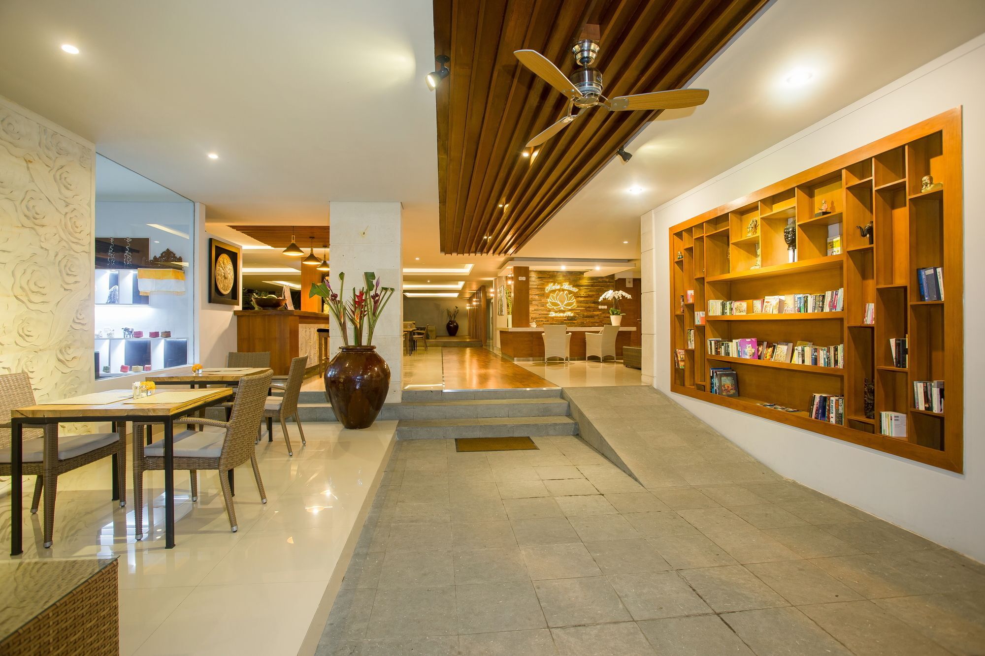 Mahalaksmi Boutique Hotel Sanur  Exterior photo