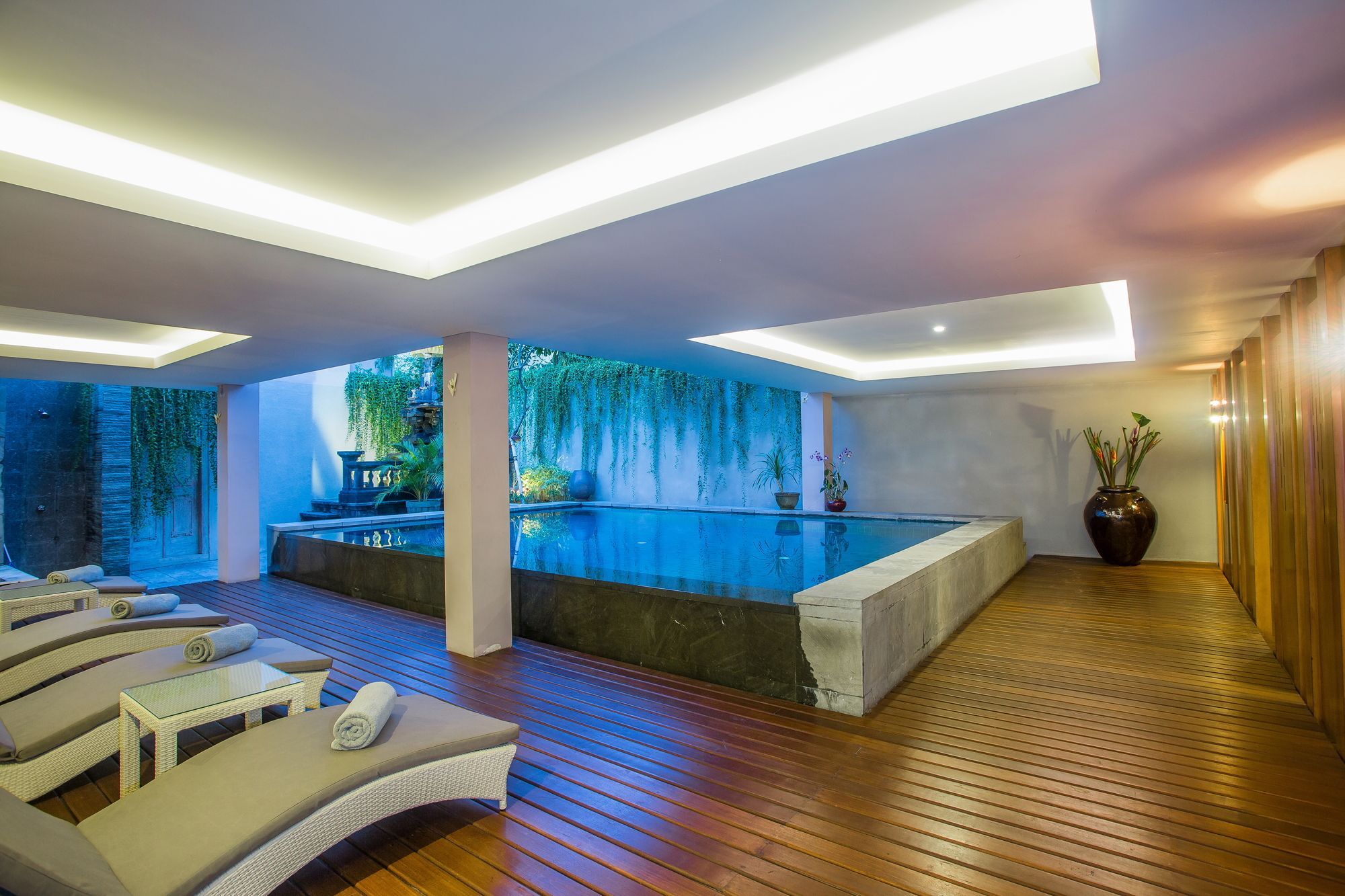 Mahalaksmi Boutique Hotel Sanur  Exterior photo